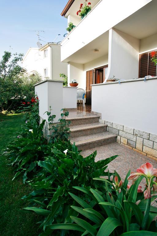Apartment Nerina Poreč Exteriör bild